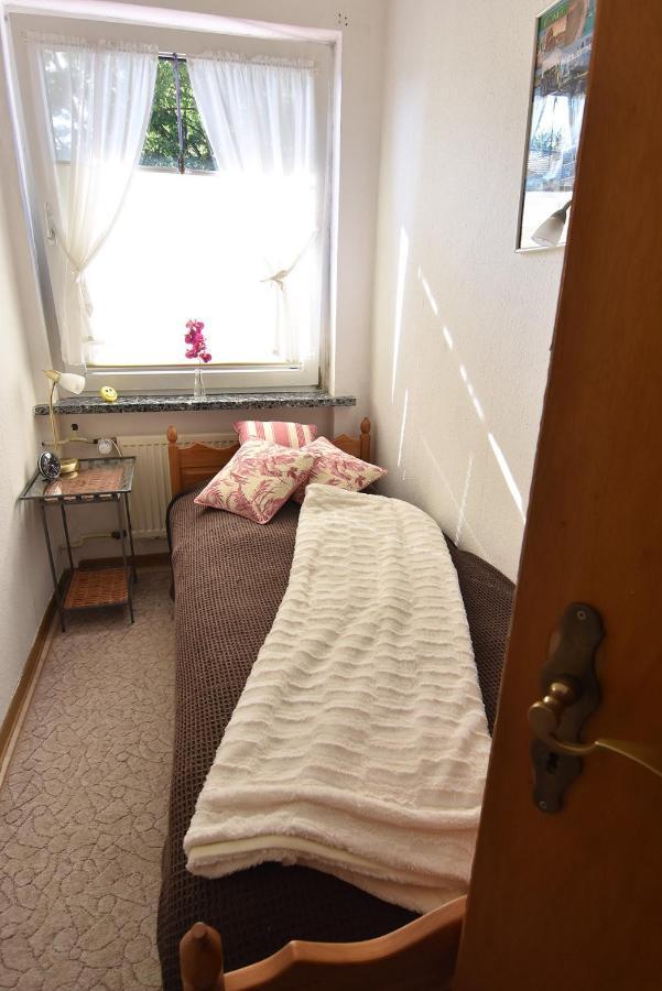 Ferienwohnung Dommes Fuhrbach エクステリア 写真